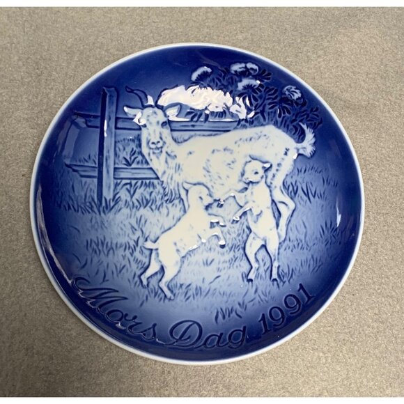 Bing & Grondahl Copenhagen Mors Dag 1991 Mothers Day Plate with Goat & Kids Desi - Picture 8 of 9